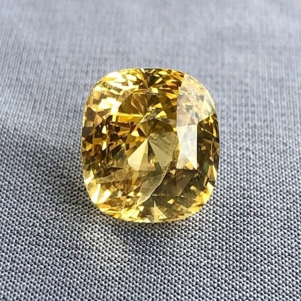 yellow saphire - jupiter stone